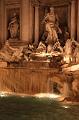 Roma - Fontana di Trevi di notte - 6